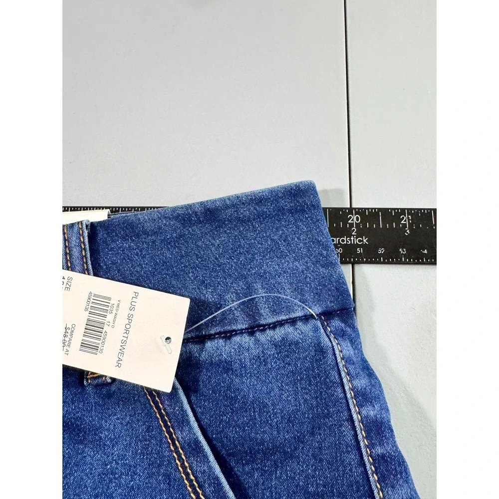 Cato's Denim Shorts Womens 18/20W Blue New High Rise Double Button Medium Wash